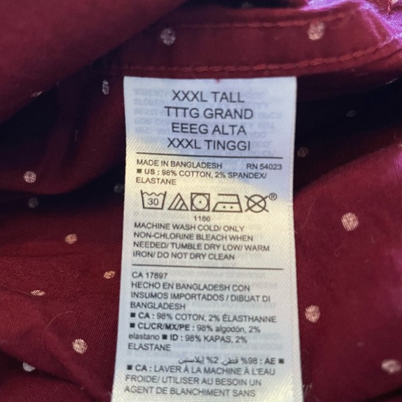 Old Navy Short Sleeve Shirt - Picture 6 of 6